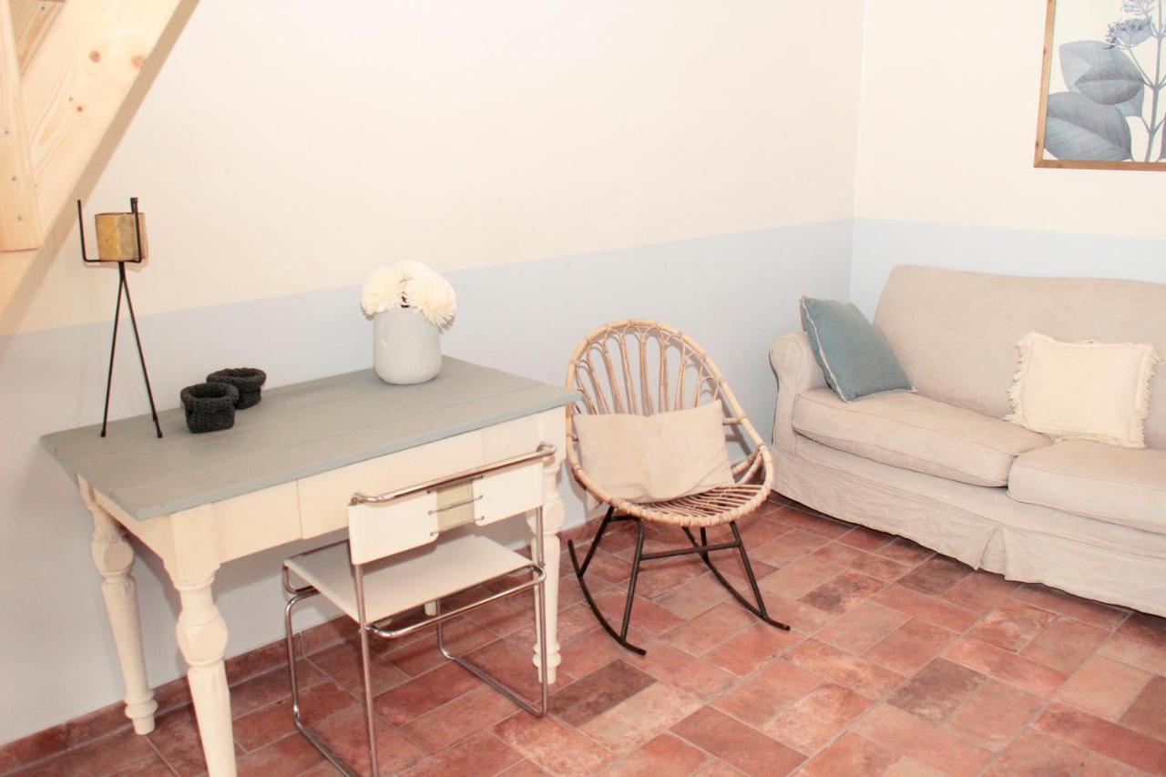 Agriturismo Casale San Benedetto Ceri ภายนอก รูปภาพ